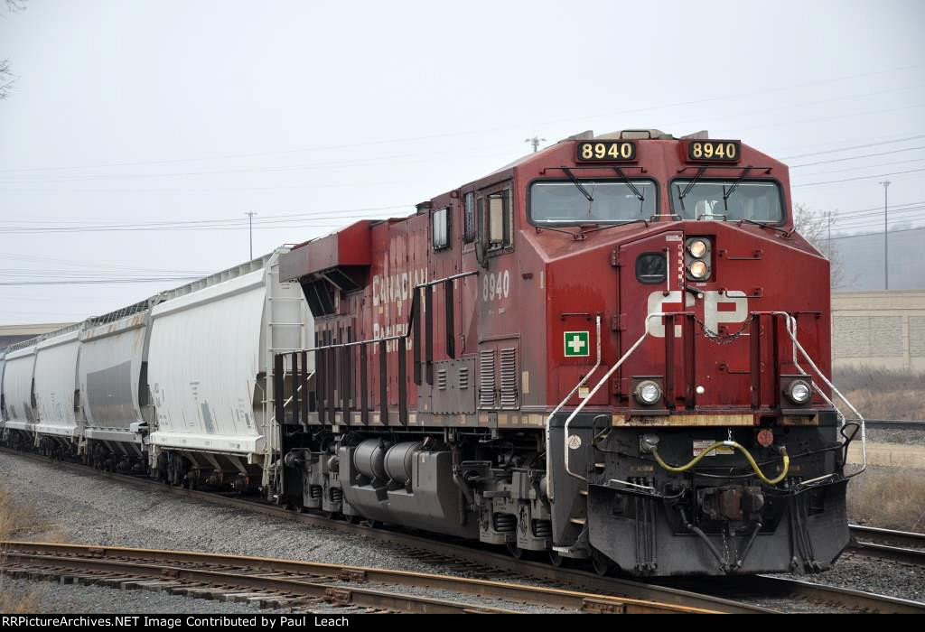 Eastbound manifest eases out of the yard